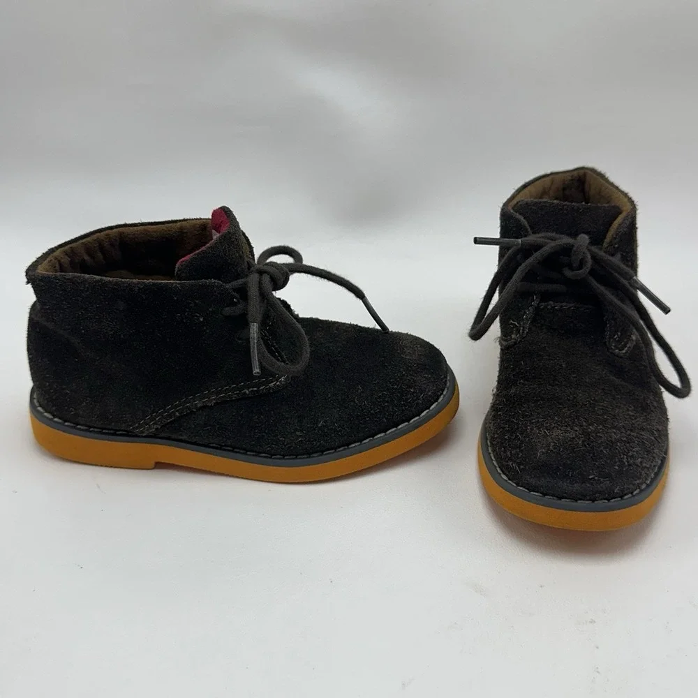 Florsheim Kids Chukka Boots Size 10 M Brown‎ Suede Lace Up Shoes